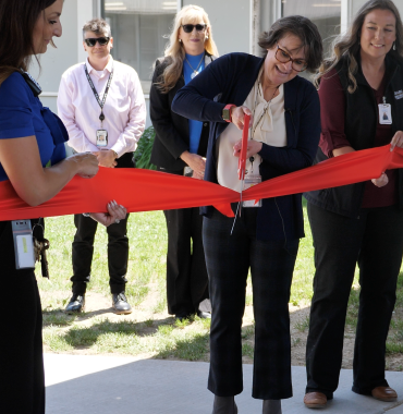 SICI's warden cuts ribbon